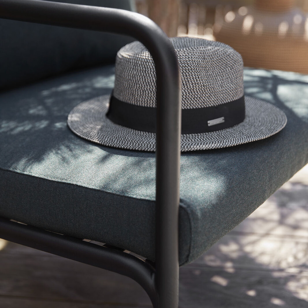 Крісло Avon Lounge Chair Alpine Green