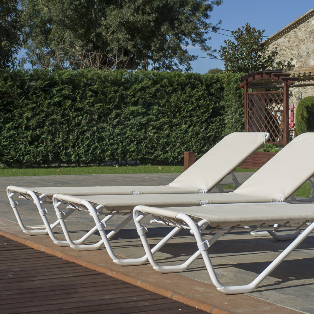 Шезлонг Marina