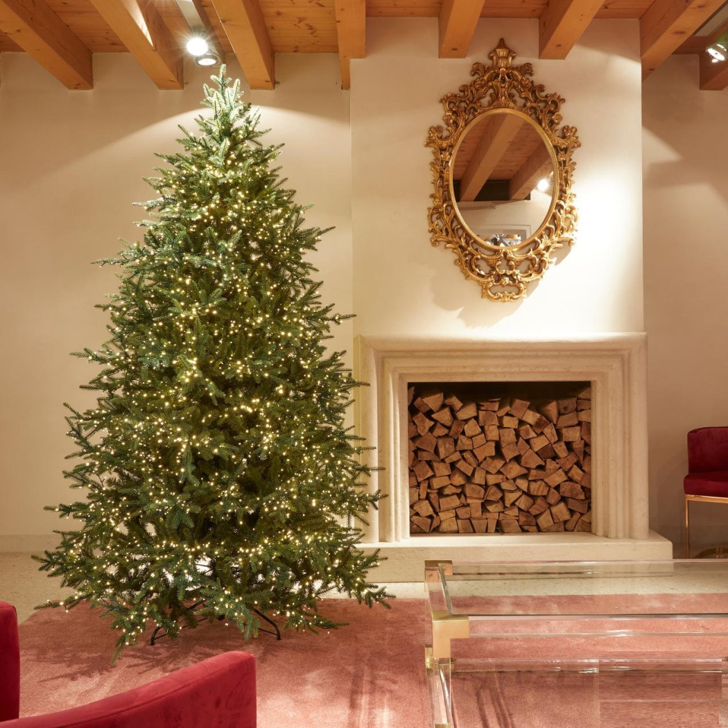 Ялинка Luxury H240 Led