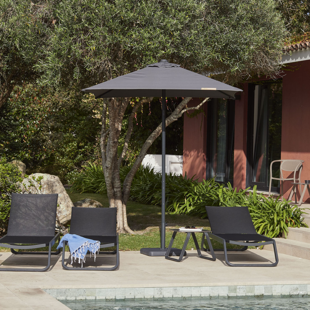 Парасолька Eolo Pureti 2.5x2.5 Anthacite з базою Bond 35