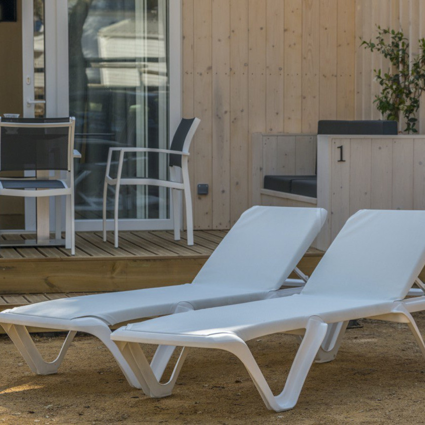 Шезлонг EVA PRO - White frame / white back