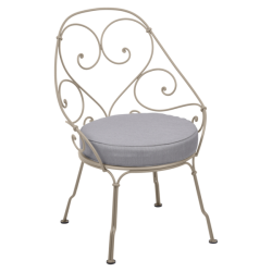 1900 Cabriolet Armchair Nutmeg