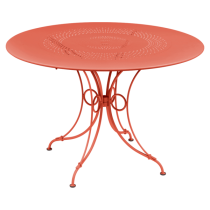 1900 Table 117 Capucine