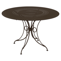 1900 Table 117 Russet