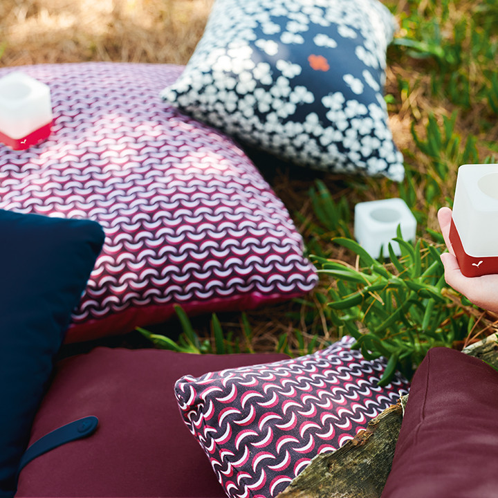 Bananes Cushion 44x44 Plum