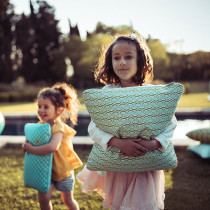 Bananes Cushion 44x44 Plum