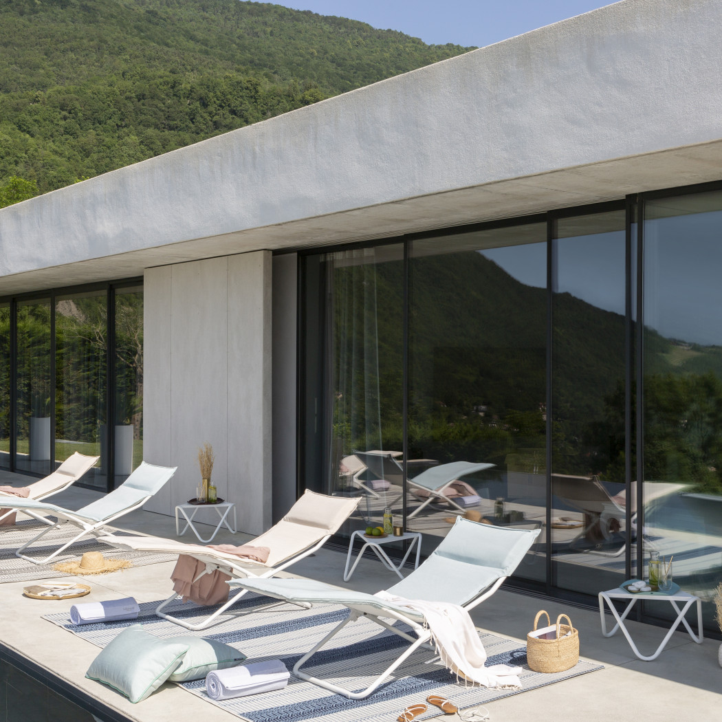 Шезлонг Bayanne Chaise Lounge Celadon