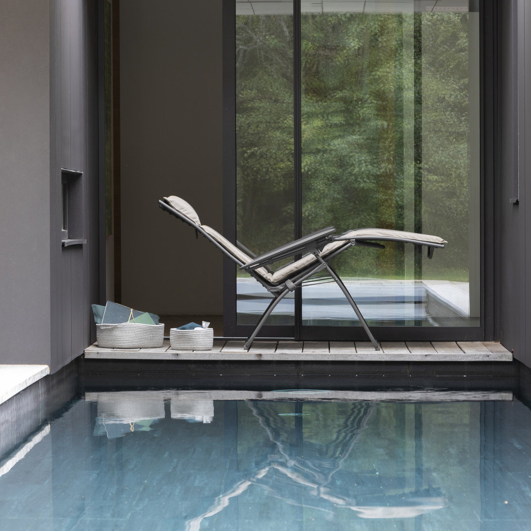 Крісло - шезлонг Evolution Latte