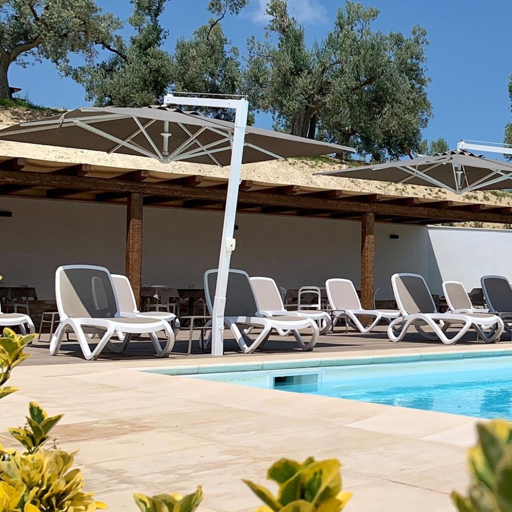 Шезлонг Omega Bianco Tortora