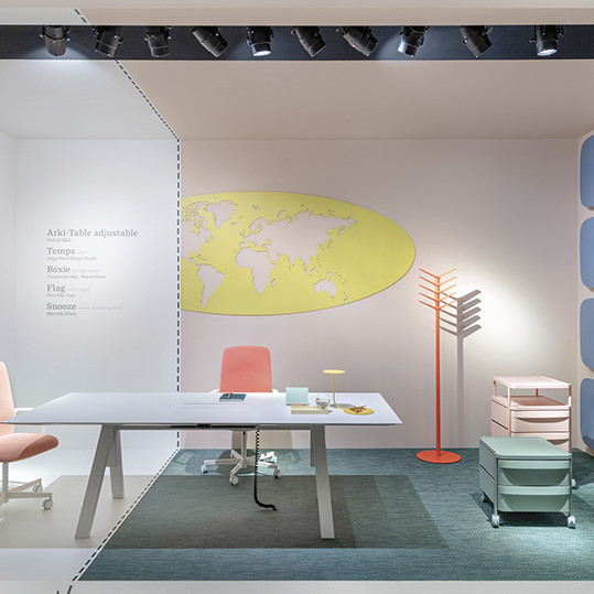 Вішалка Flag BI