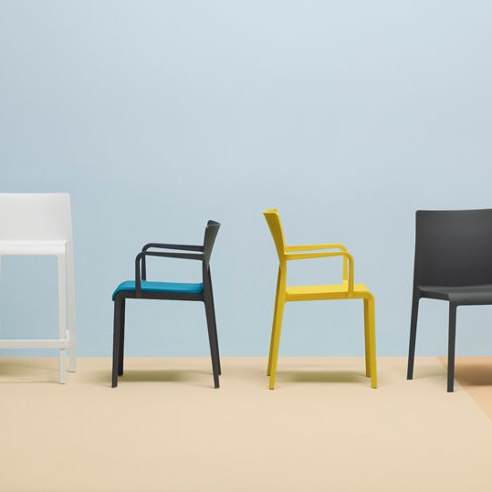 Крісло VOLT 675/BL