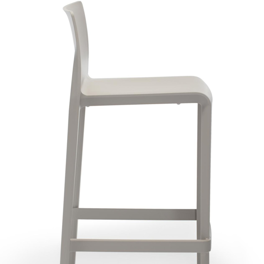 Барний стілець VOLT 677/BE