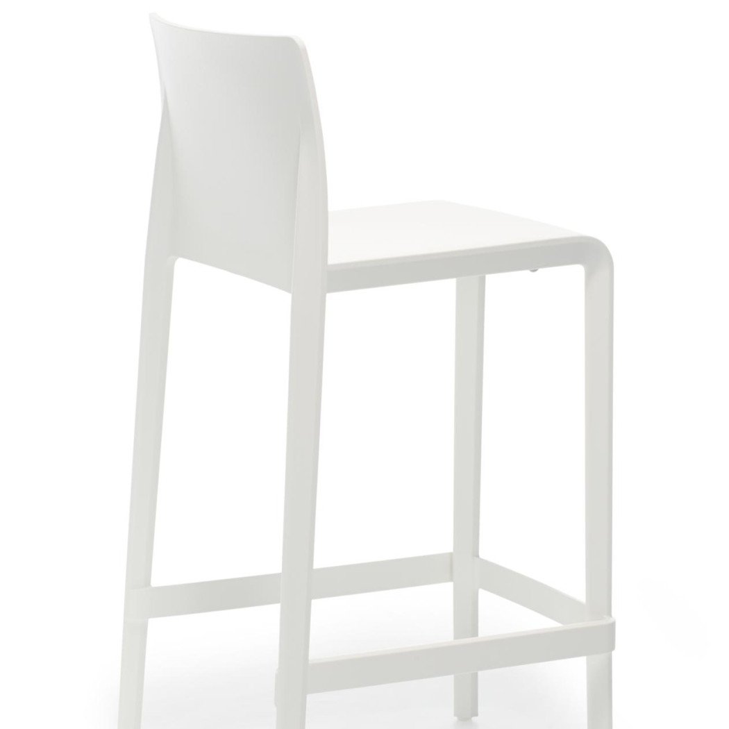 Барний стілець VOLT 677/BI