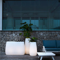 Pandora Pots White Planter / Ice Box