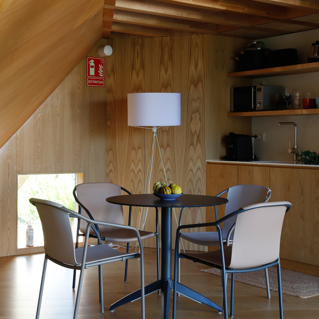 Стілець Rod Anthracite Anthracite