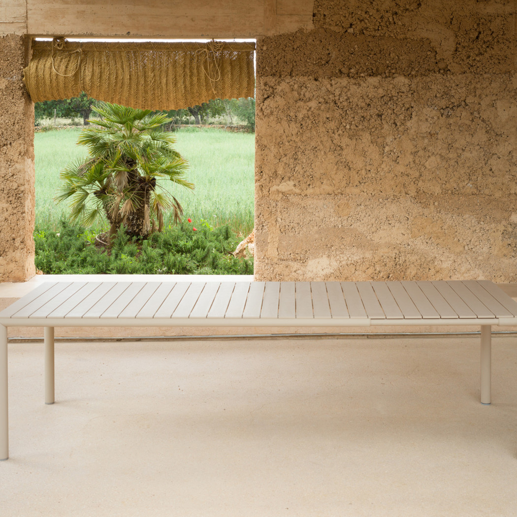 Стіл розкладний Tevere Extensible 147 Terra