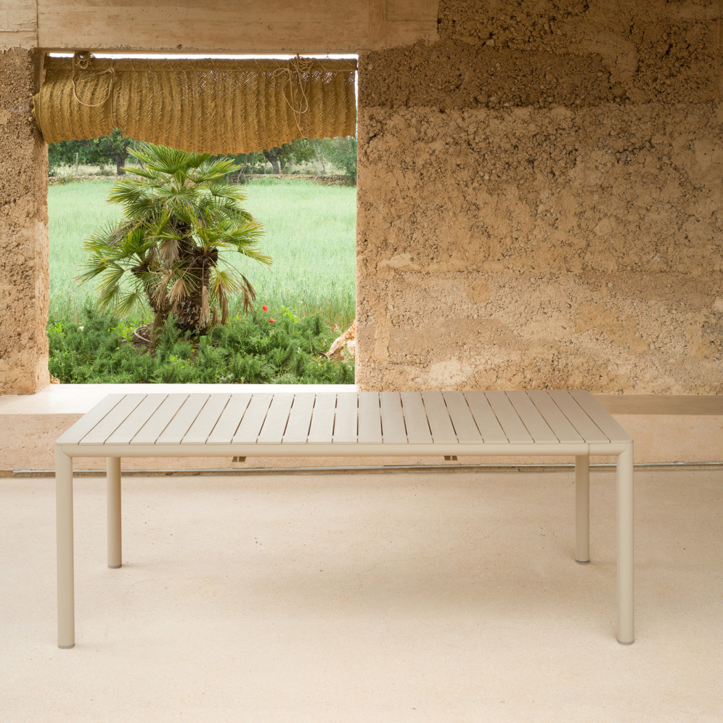 Стіл розкладний Tevere Extensible 147 Terra