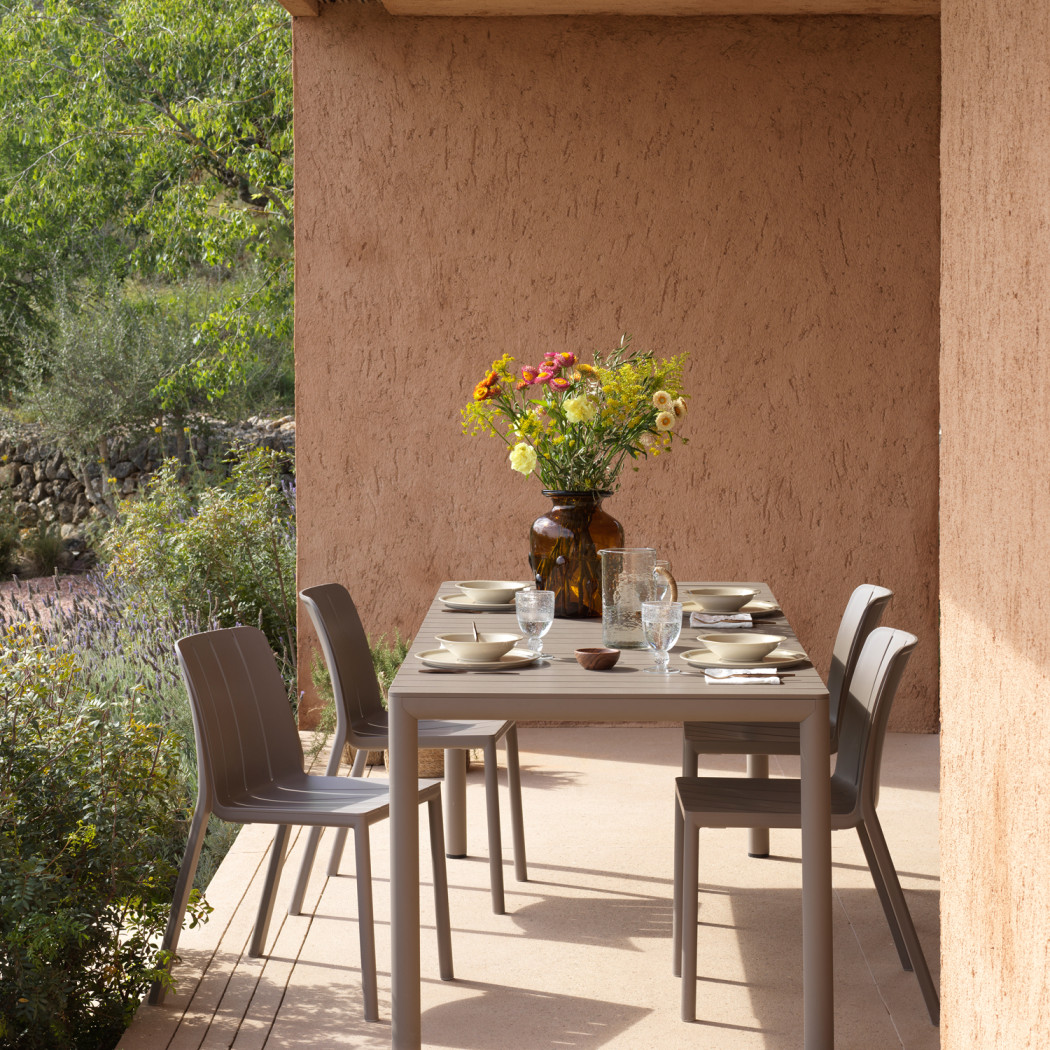 Стіл розкладний Tevere Extensible 147 Terra