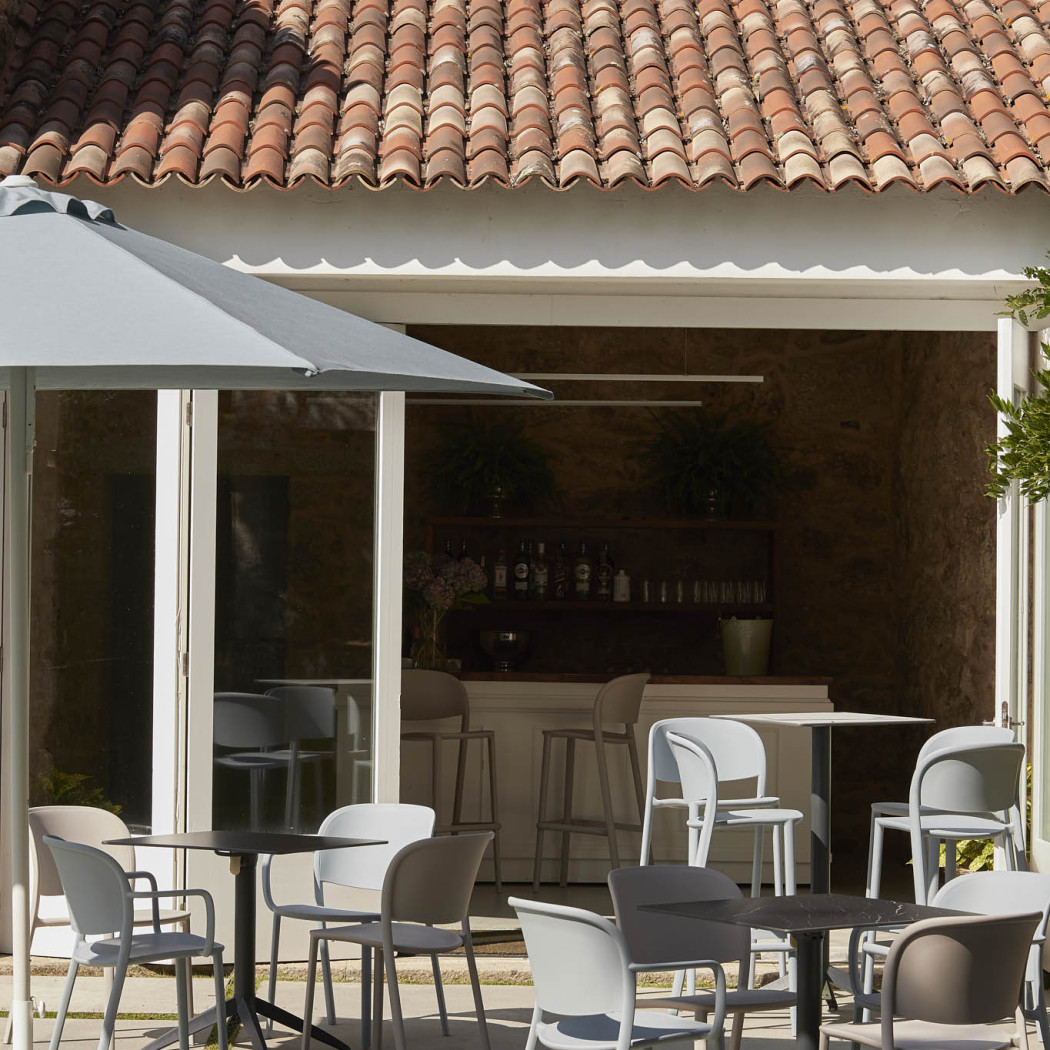 Trena Armhair Terracota