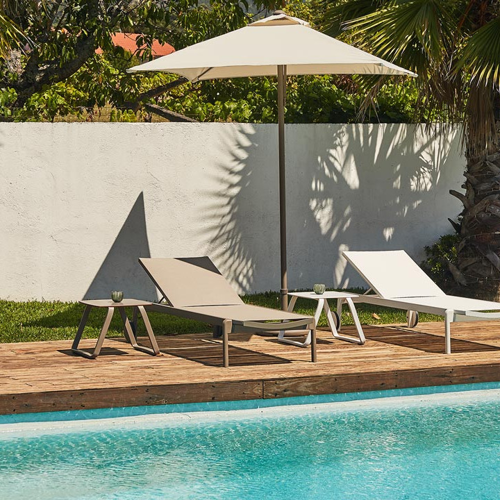 Шезлонг Lago White