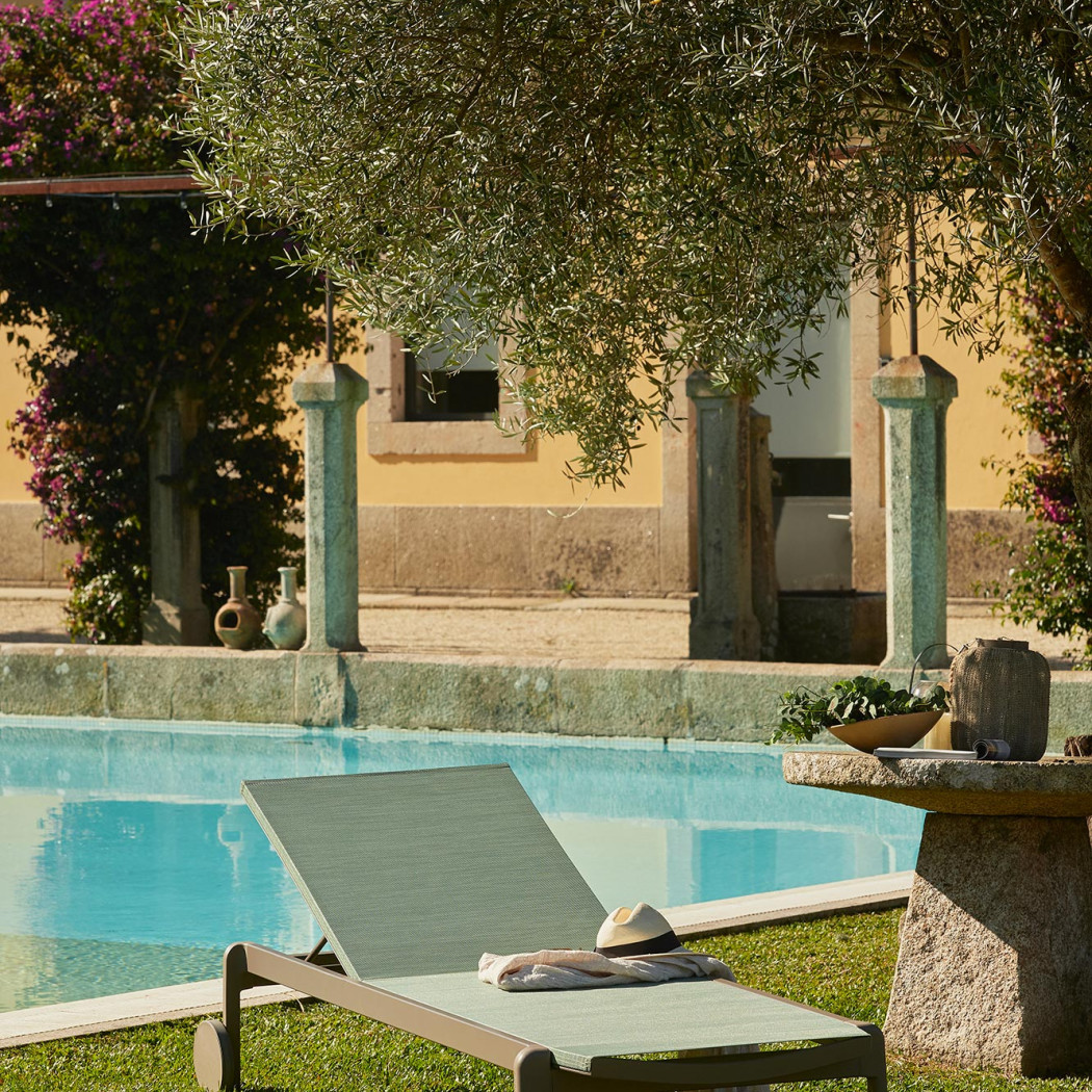 Шезлонг Lago Olivo
