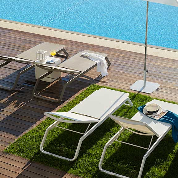 Шезлонг Vila Taupe Olivo